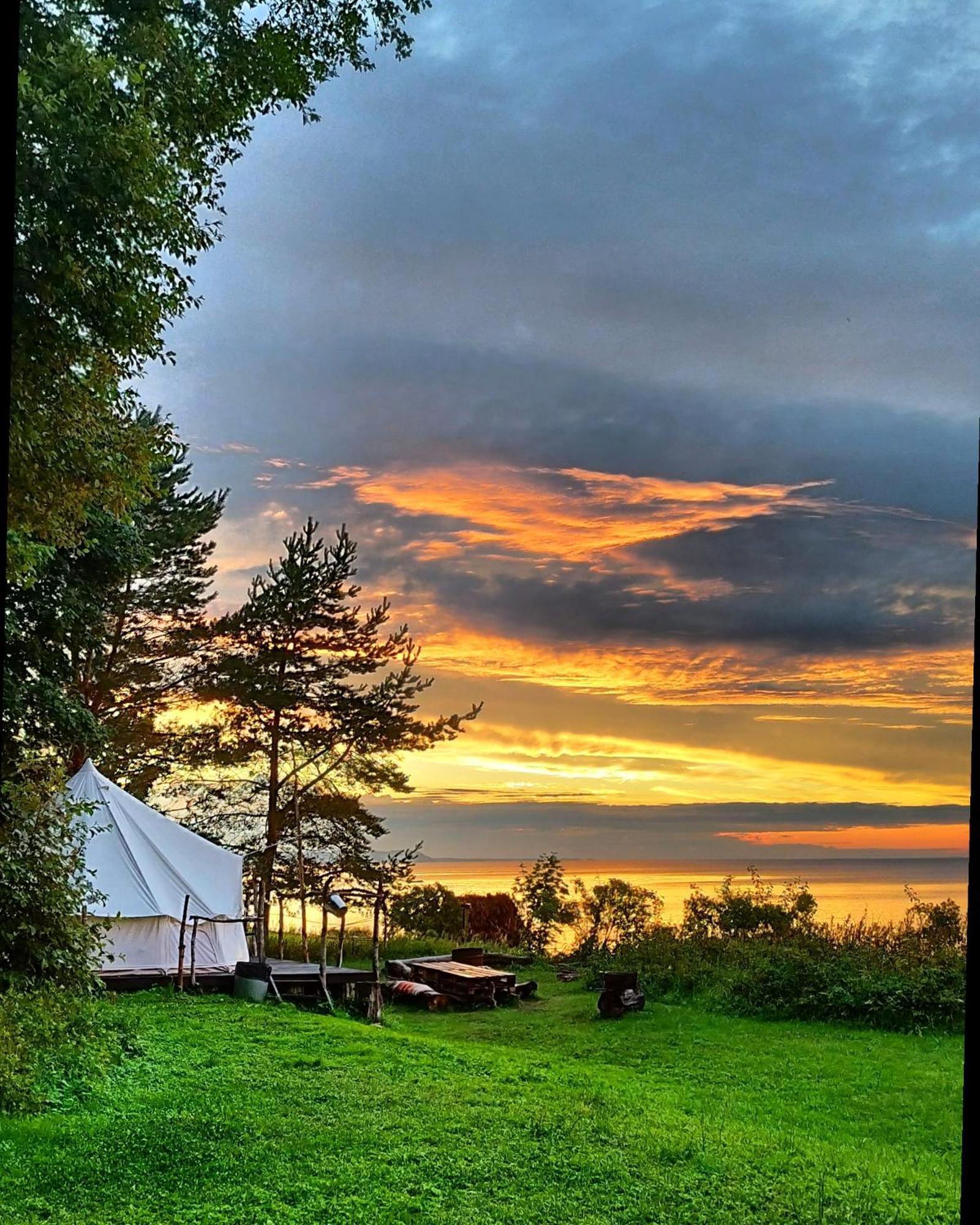 Mereaeaere Glamping Ja Rannamaja Liimala ภายนอก รูปภาพ